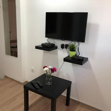 Small & Sweet Apartments Belgrade Exterior photo
